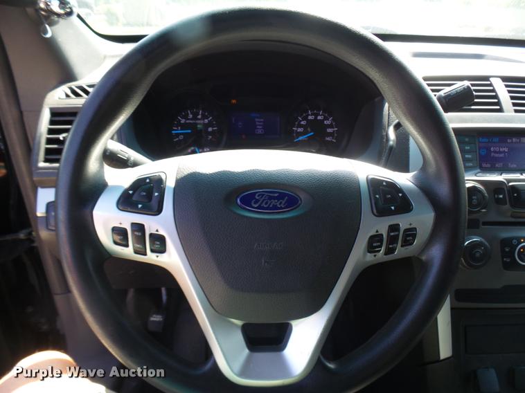 image for item K1887 2013 Ford Explorer Police Interceptor SUV