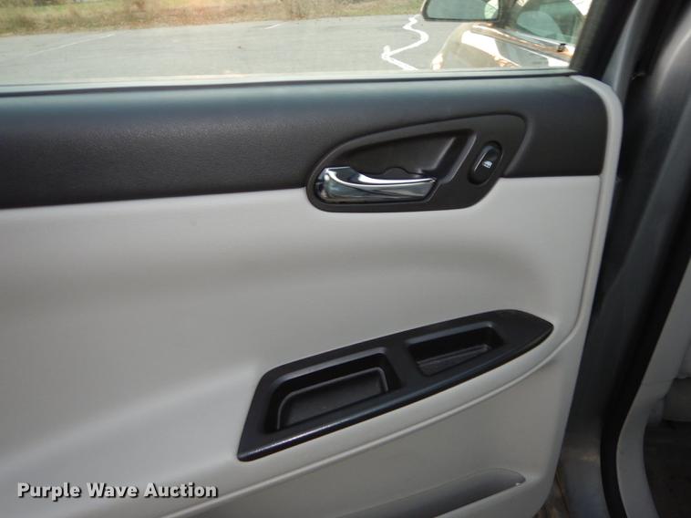 image for item K5758 2007 Chevrolet Impala LS