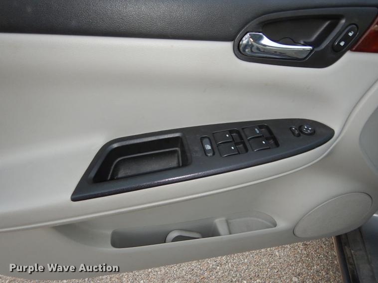 image for item K5758 2007 Chevrolet Impala LS