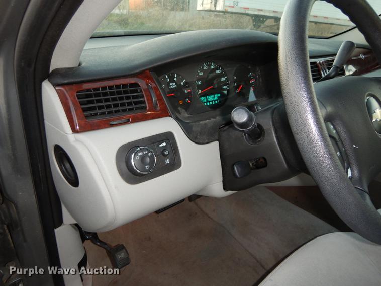 image for item K5758 2007 Chevrolet Impala LS