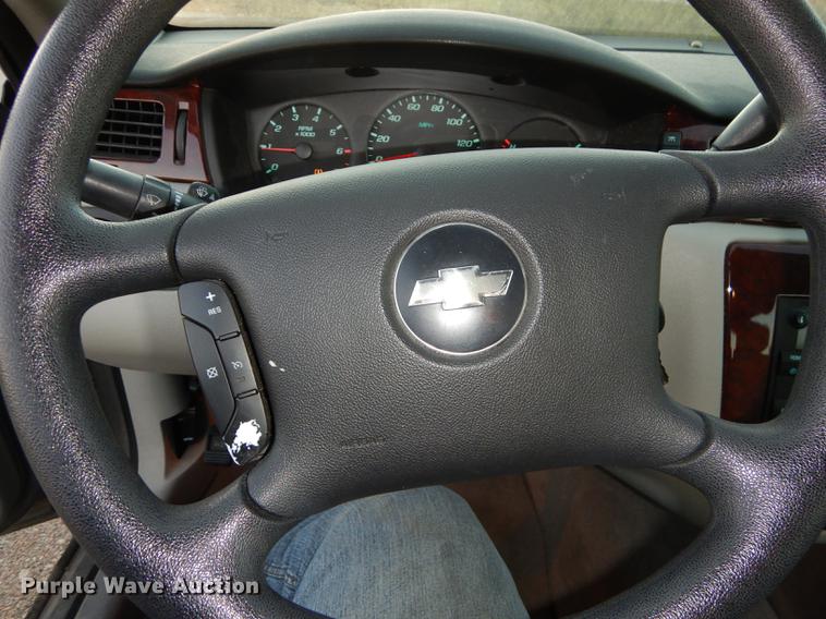 image for item K5758 2007 Chevrolet Impala LS