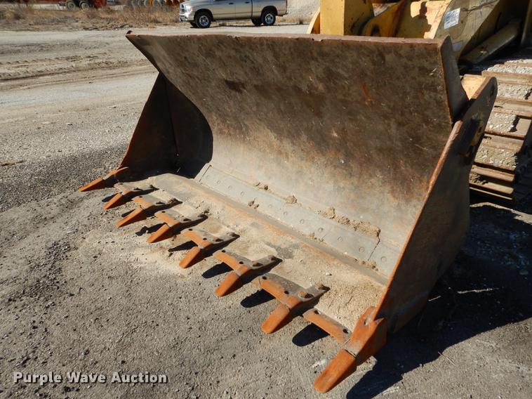 image for item K5760 1992 Caterpillar 953 track loader