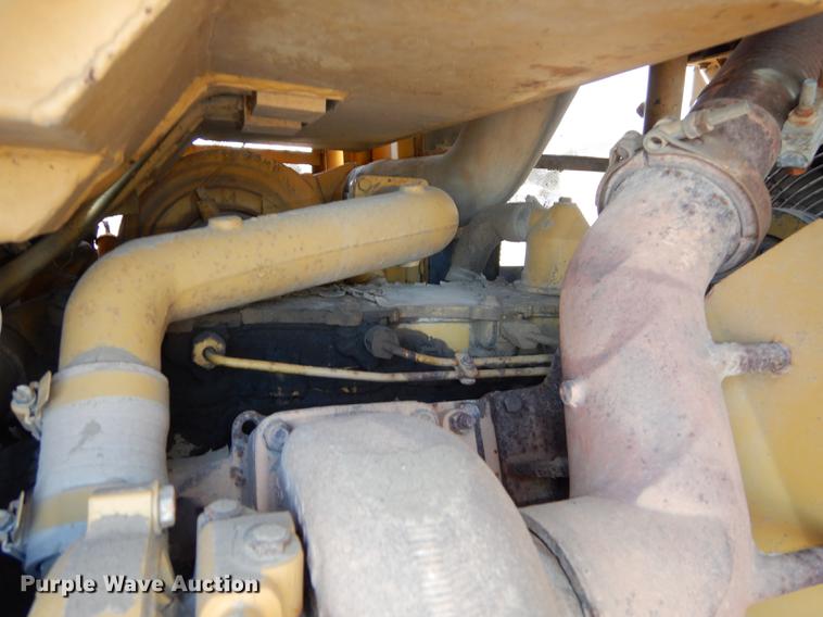 image for item K5760 1992 Caterpillar 953 track loader