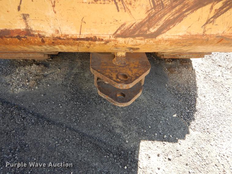 image for item K5760 1992 Caterpillar 953 track loader