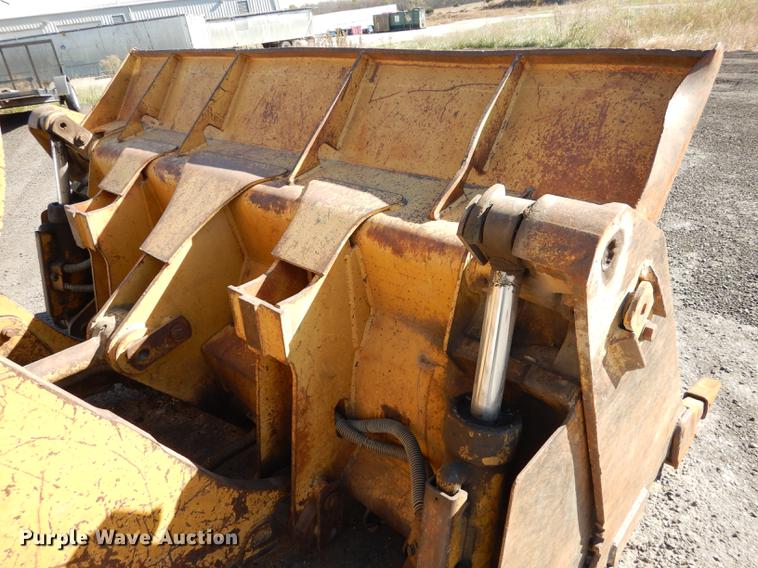 image for item K5760 1992 Caterpillar 953 track loader