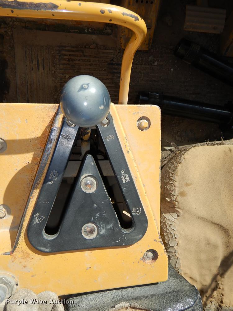 image for item K5760 1992 Caterpillar 953 track loader