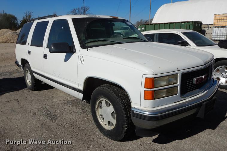 image for item K5761 1999 GMC Yukon 1500 SLE SUV