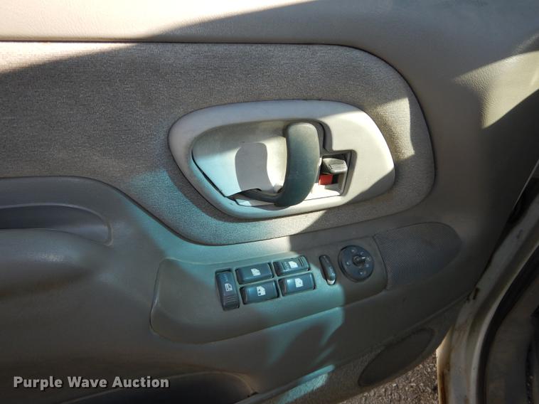 image for item K5761 1999 GMC Yukon 1500 SLE SUV