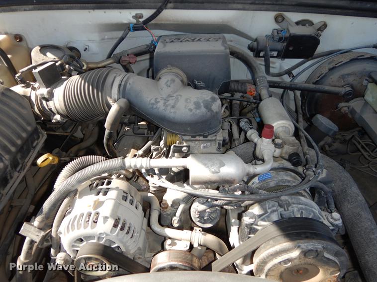 image for item K5761 1999 GMC Yukon 1500 SLE SUV
