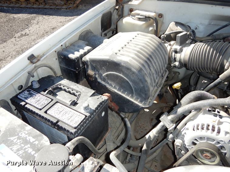 image for item K5761 1999 GMC Yukon 1500 SLE SUV