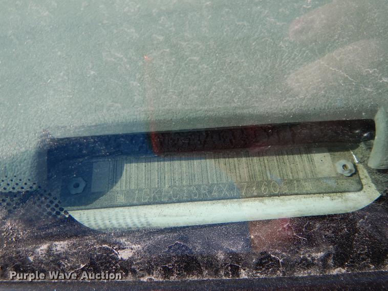 image for item K5761 1999 GMC Yukon 1500 SLE SUV