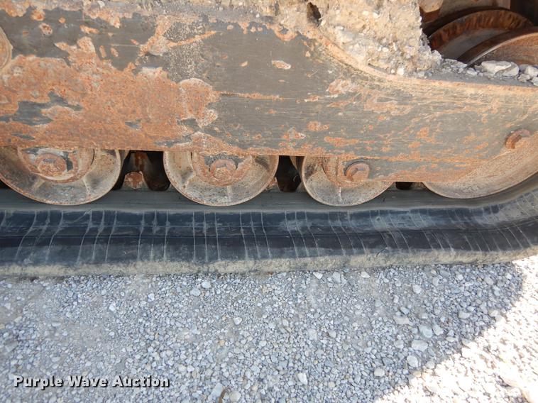 image for item K5776 2006 John Deere CT332 skid steer