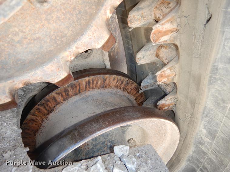 image for item K5776 2006 John Deere CT332 skid steer