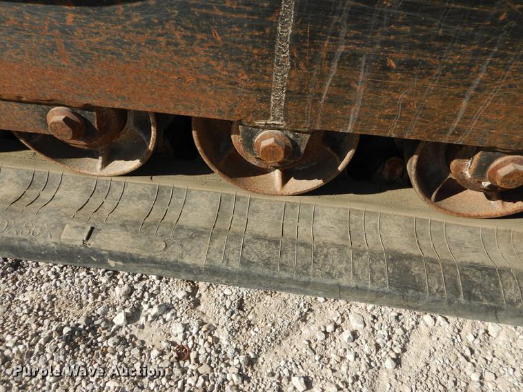 image for item K5776 2006 John Deere CT332 skid steer