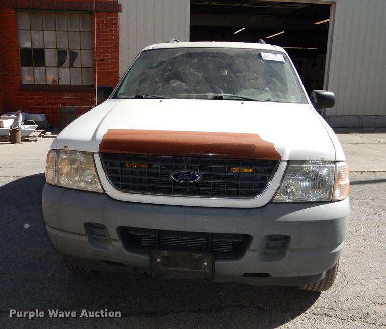 image for item K5824 2002 Ford Explorer SUV