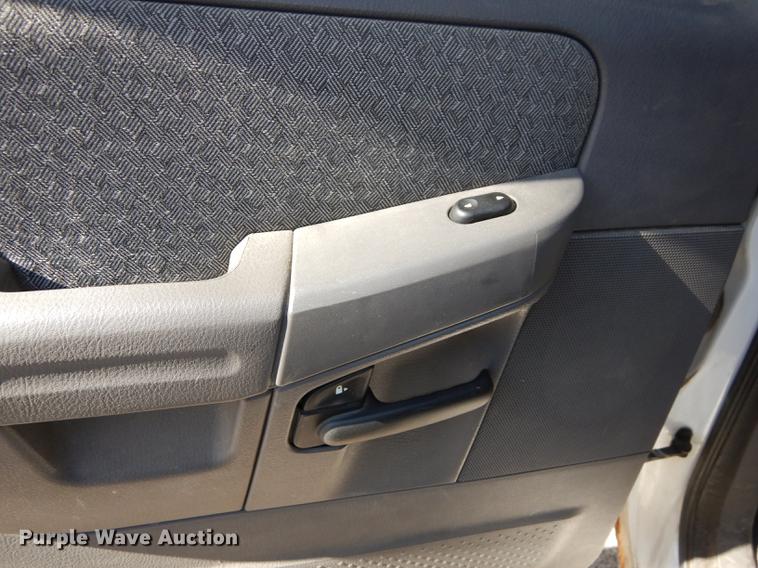 image for item K5824 2002 Ford Explorer SUV