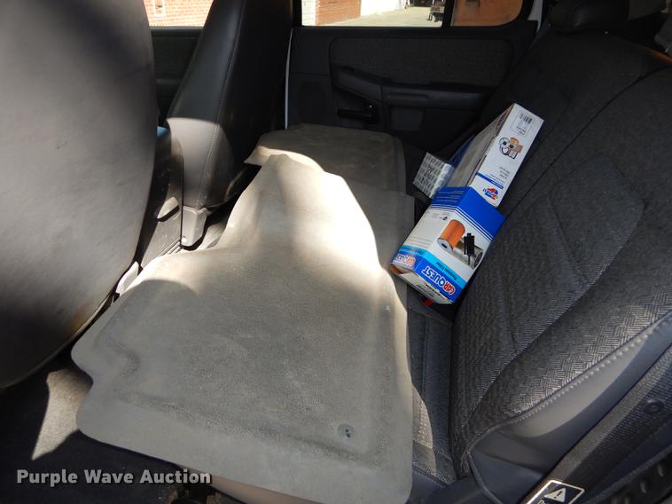 image for item K5824 2002 Ford Explorer SUV