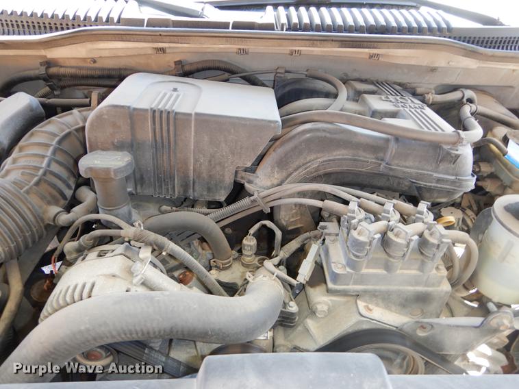 image for item K5824 2002 Ford Explorer SUV