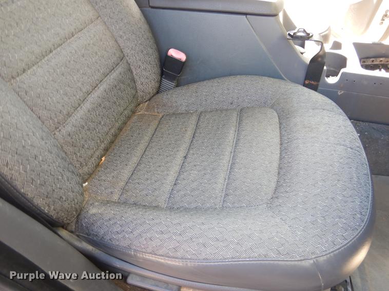 image for item K5824 2002 Ford Explorer SUV