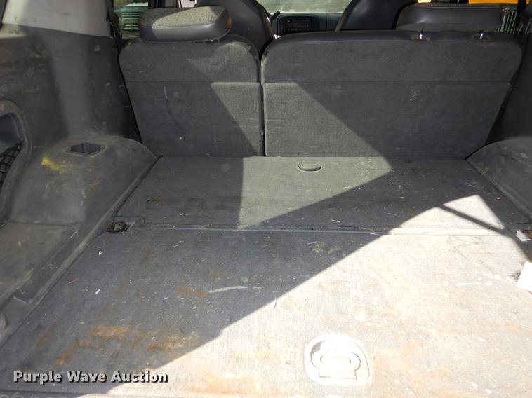 image for item K5824 2002 Ford Explorer SUV