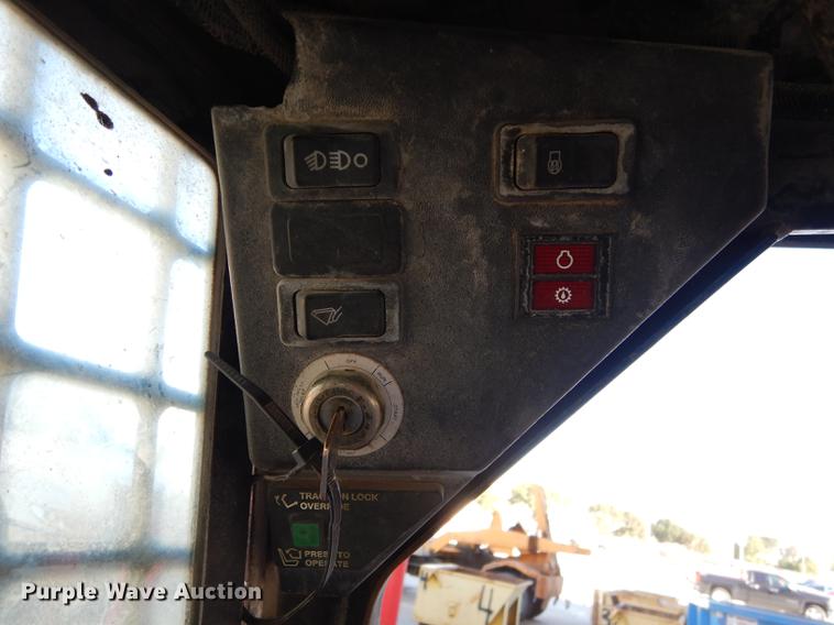 image for item K5825 1998 Bobcat 873 skid steer