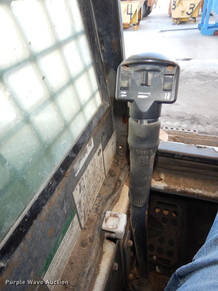 image for item K5825 1998 Bobcat 873 skid steer