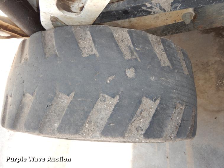 image for item K5825 1998 Bobcat 873 skid steer