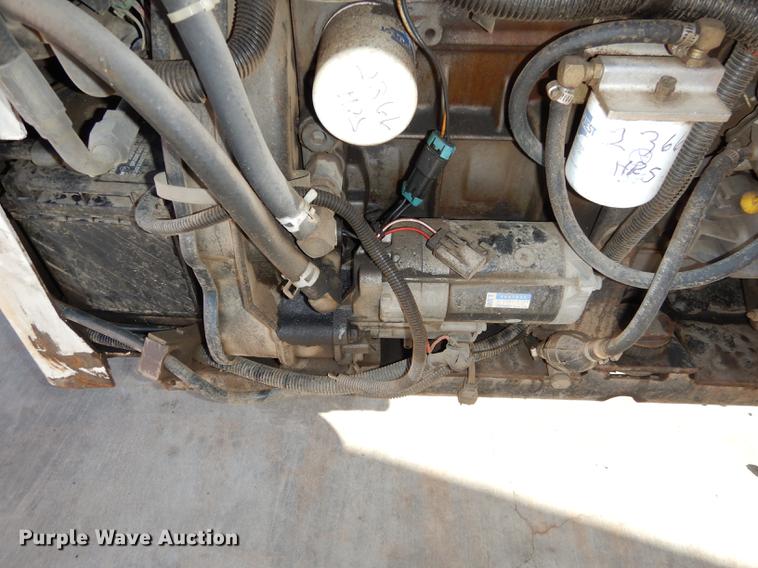 image for item K5825 1998 Bobcat 873 skid steer