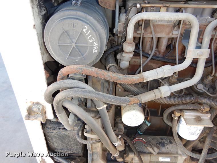 image for item K5825 1998 Bobcat 873 skid steer