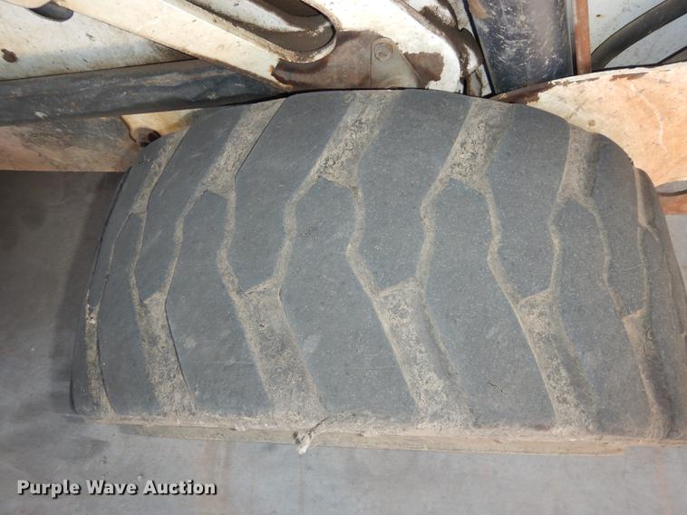 image for item K5825 1998 Bobcat 873 skid steer