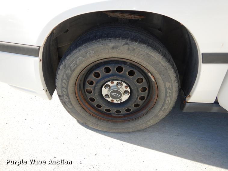 image for item K5827 2002 Chevrolet Impala