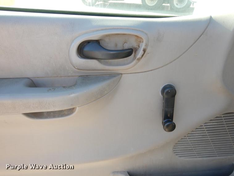 image for item K5829 2000 Ford F150 XL SuperCab pickup truck