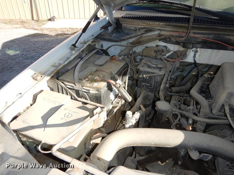 image for item K5829 2000 Ford F150 XL SuperCab pickup truck