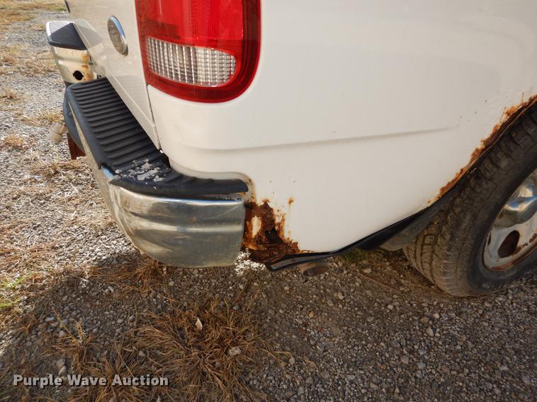 image for item K5829 2000 Ford F150 XL SuperCab pickup truck