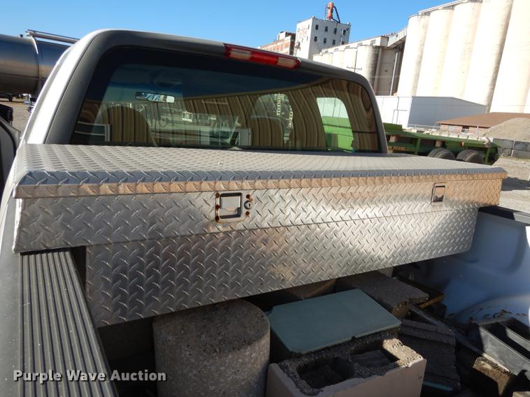 image for item K5829 2000 Ford F150 XL SuperCab pickup truck