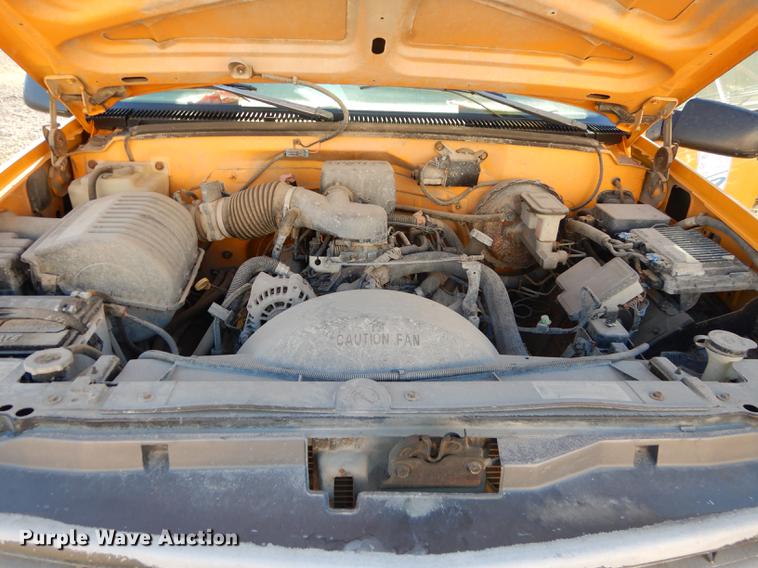 image for item K5830 1998 Chevrolet Cheyenne 2500 utility bed pickup truck