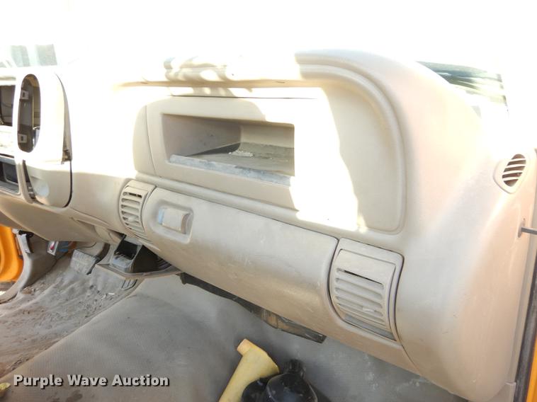 image for item K5830 1998 Chevrolet Cheyenne 2500 utility bed pickup truck