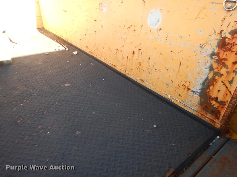 image for item K5830 1998 Chevrolet Cheyenne 2500 utility bed pickup truck