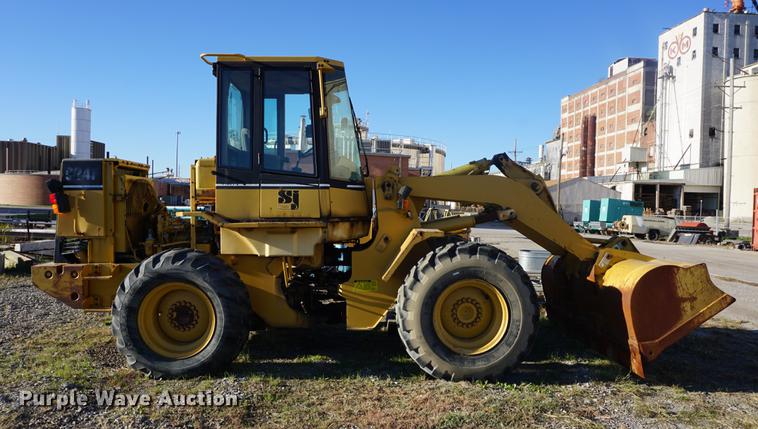image for item K5832 1995 Caterpillar 924F wheel loader