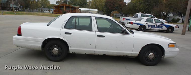 image for item K6328 2010 Ford Crown Victoria Police Interceptor
