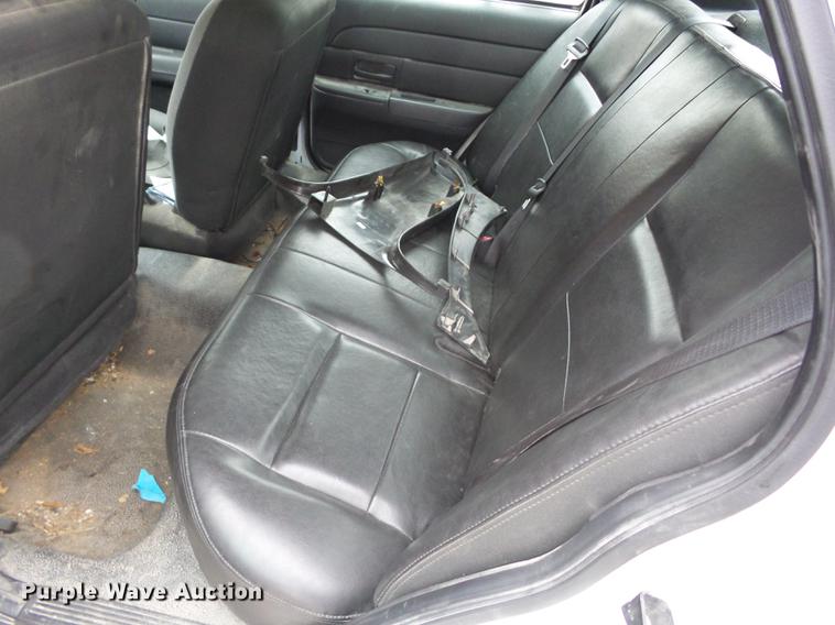 image for item K6328 2010 Ford Crown Victoria Police Interceptor