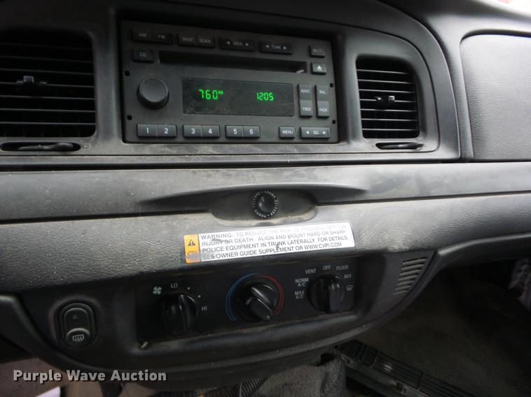 image for item K6328 2010 Ford Crown Victoria Police Interceptor