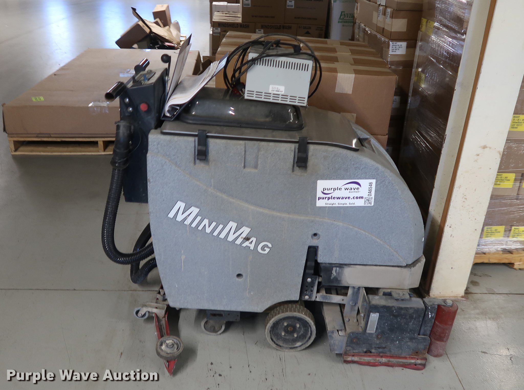 Mini Mag Tom Cat Floor Scrubber Item Da6546 12 5 2017