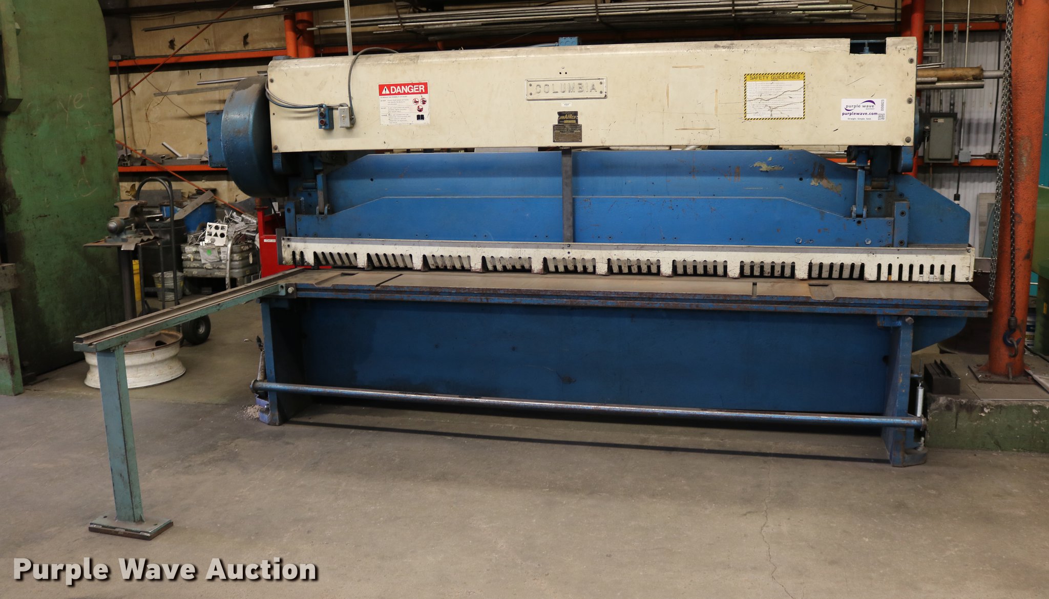 Columbia shear in Beloit, KS Item DD0023 sold Purple Wave