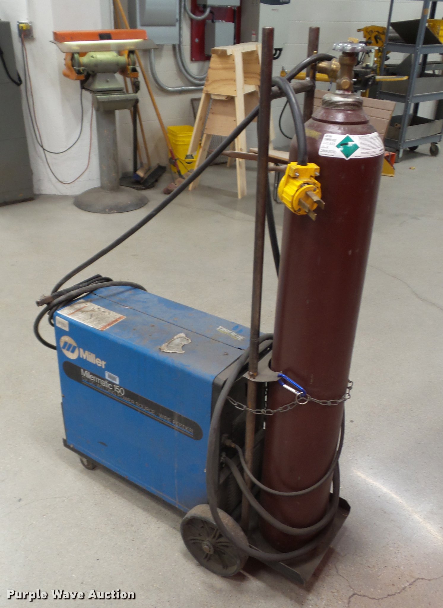 Miller Millermatic 150 welder in Des Moines, IA Item DZ9027 sold