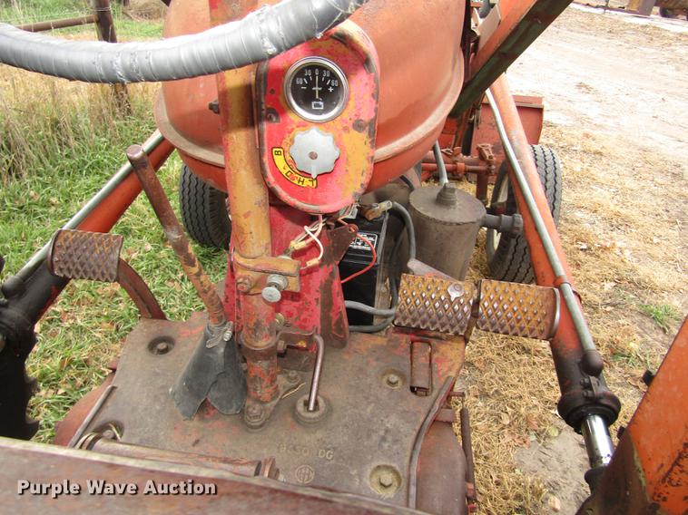 image for item DA3215 1946 Mccormick International M tractor