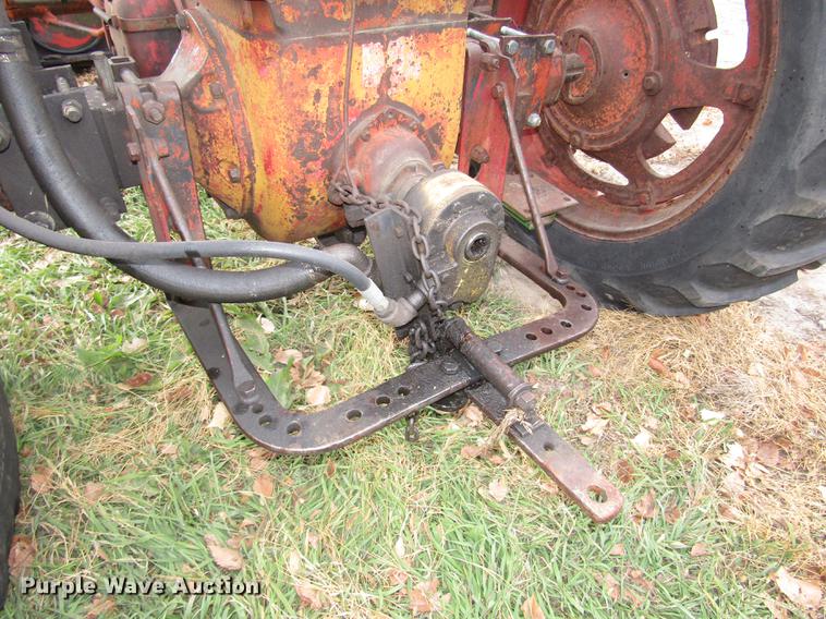 image for item DA3215 1946 Mccormick International M tractor