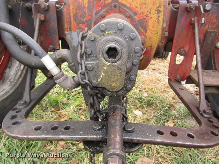 image for item DA3215 1946 Mccormick International M tractor