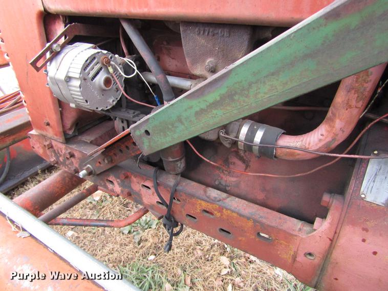 image for item DA3215 1946 Mccormick International M tractor