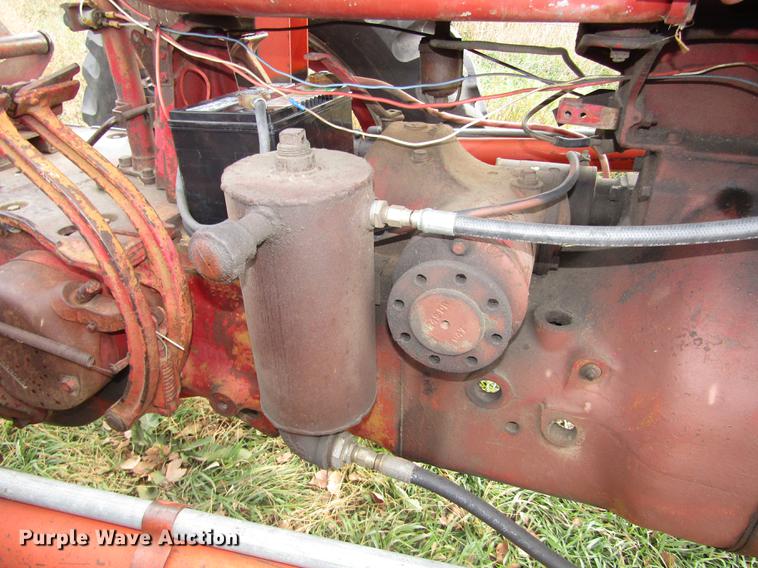 image for item DA3215 1946 Mccormick International M tractor
